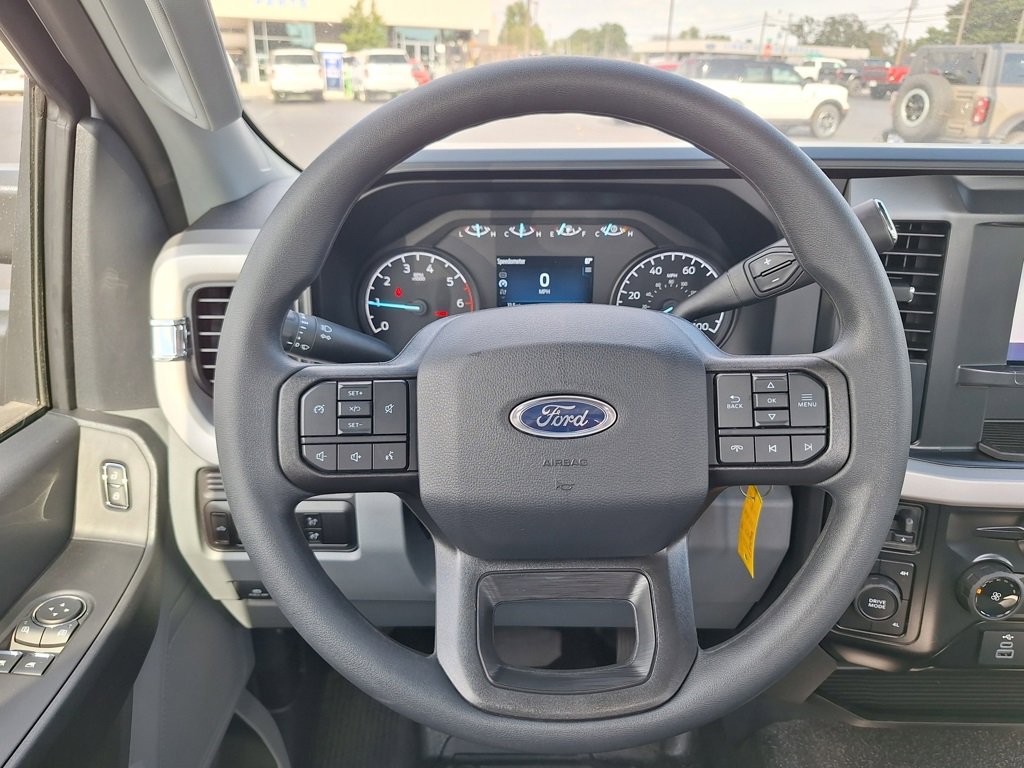 New 2026 Ford F250 XL image 8