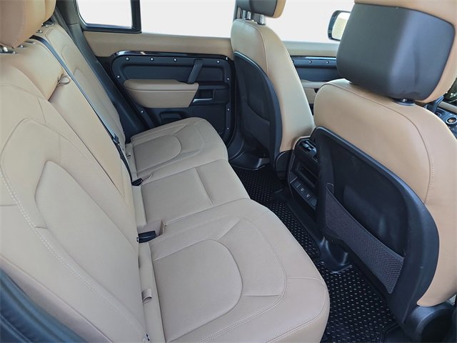 Used 2025 Land Rover Defender 110 S image 13