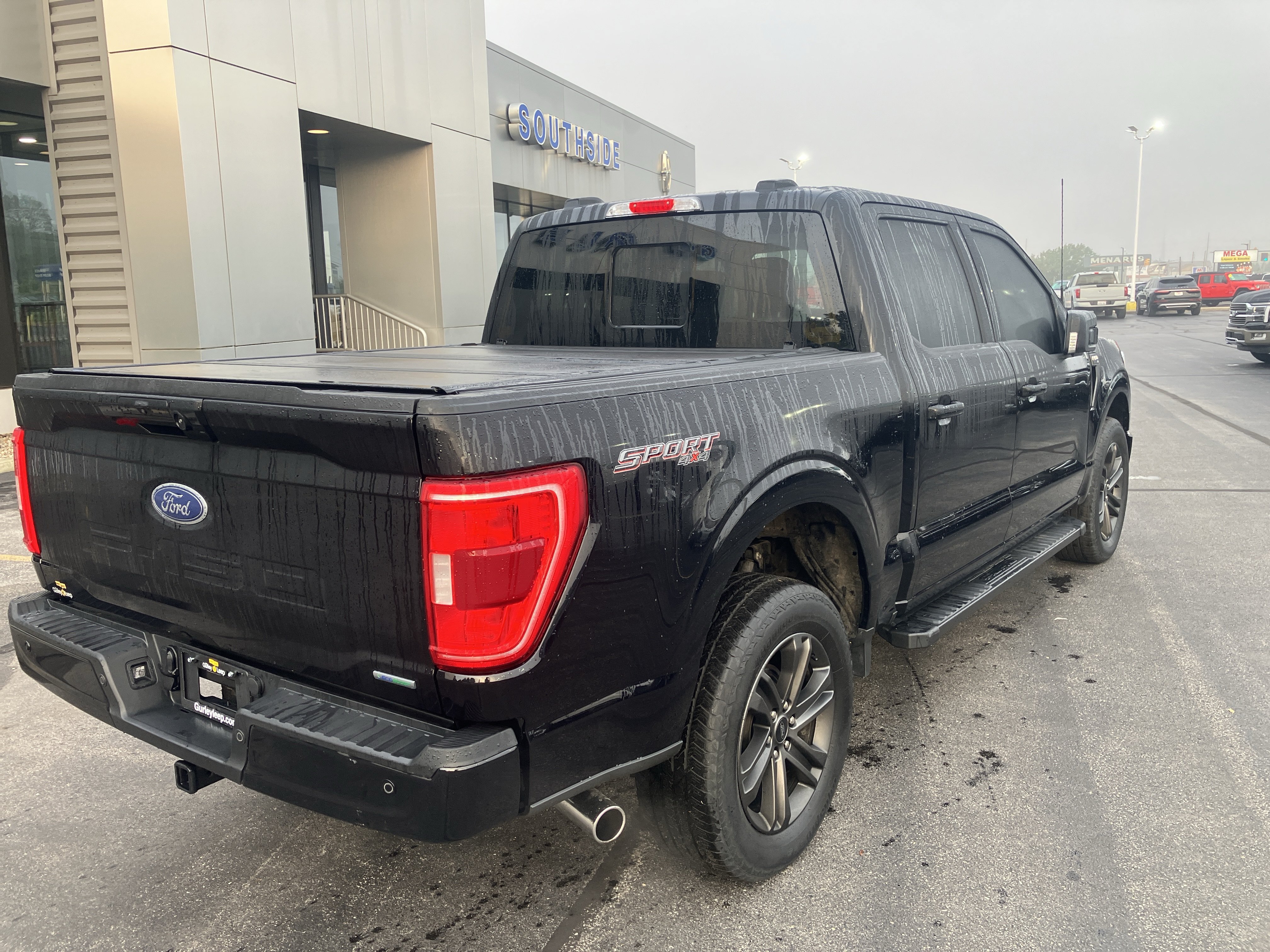 Used 2022 Ford F150 XLT w/ Equipment Group 302A High AWD/4WD image 7