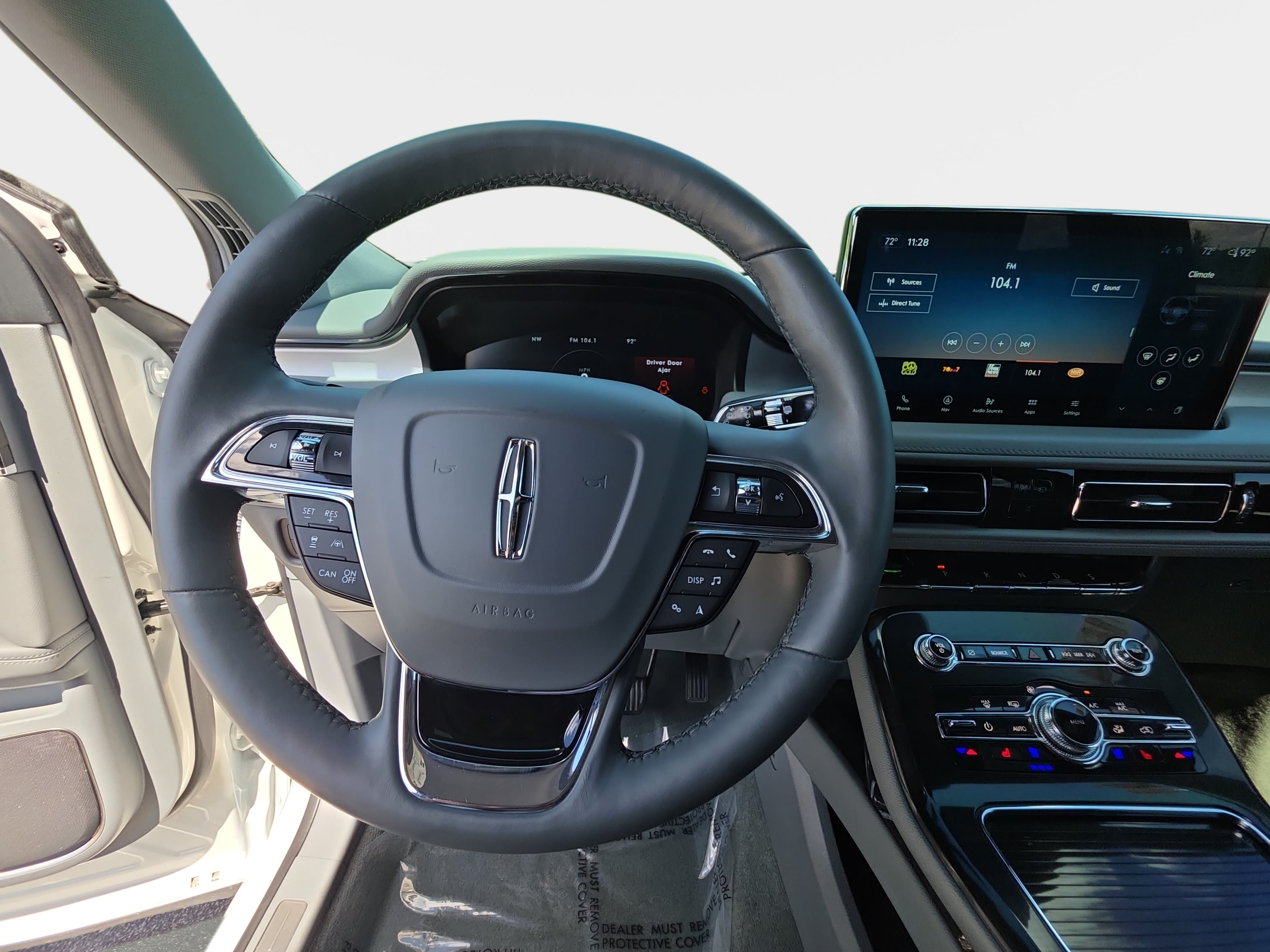 Used 2023 Lincoln Nautilus Reserve w/ Equipment Group 201A AWD/4WD image 16
