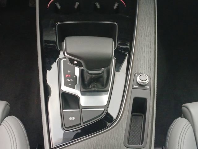 Used 2023 Audi A5 2.0T Prestige image 13