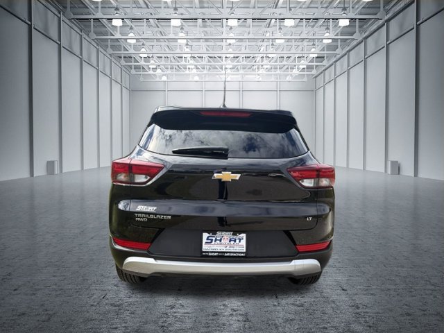 Used 2026 Chevrolet TrailBlazer LT AWD/4WD image 4