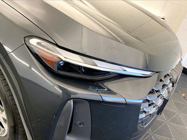 Certified 2025 Audi Q5 Premium w/ Convenience Package AWD/4WD image 10