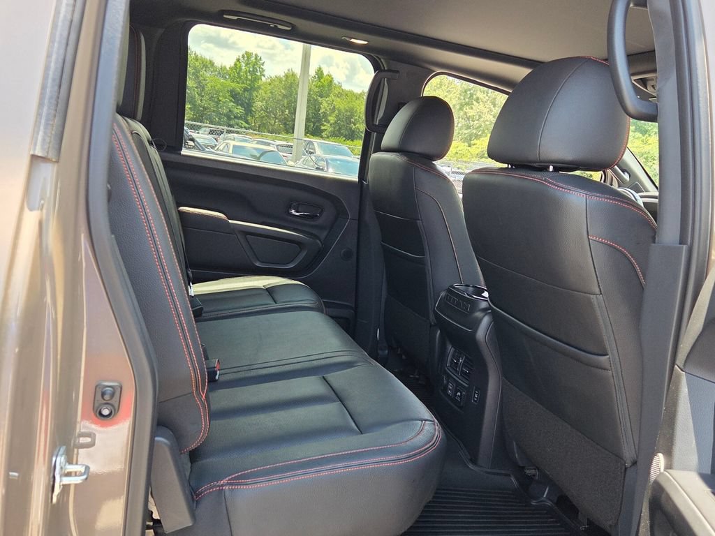 Certified 2022 Nissan Titan PRO-4X w/ Pro-4x Convenience Package AWD/4WD image 12