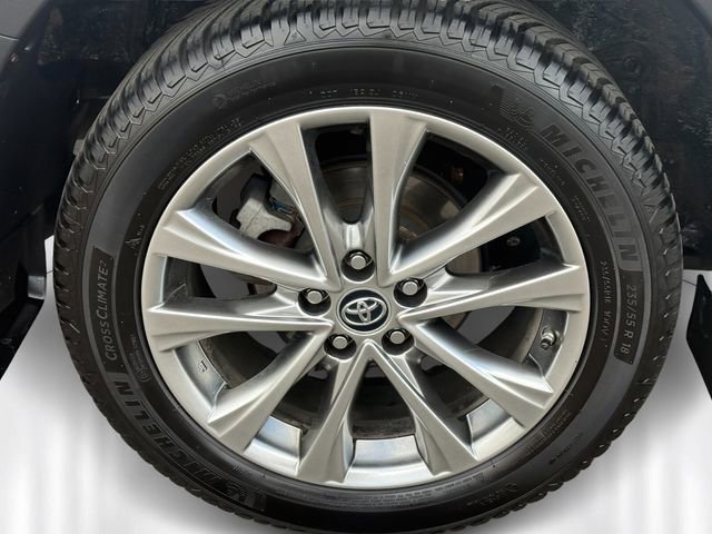 Used 2017 Toyota RAV4 Limited AWD/4WD image 11
