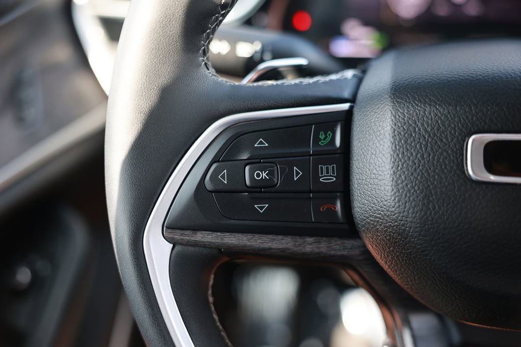 Used 2024 Jeep Grand Cherokee Limited 4xe w/ Luxury Tech Group II image 22