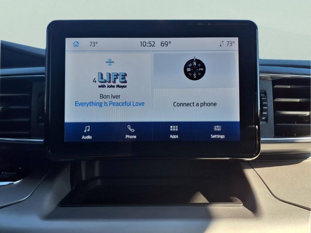 Used 2023 Ford Explorer XLT w/ Equipment Group 202A AWD/4WD image 22