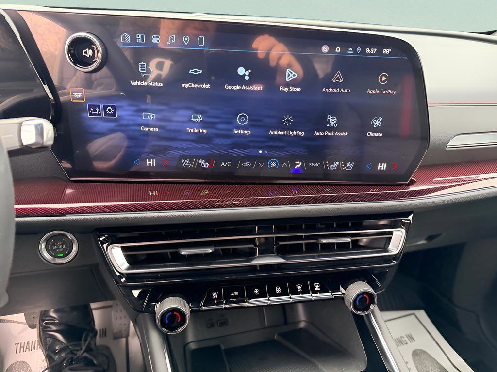 New 2026 Chevrolet Traverse RS w/ LPO, Floor Liner Package image 17