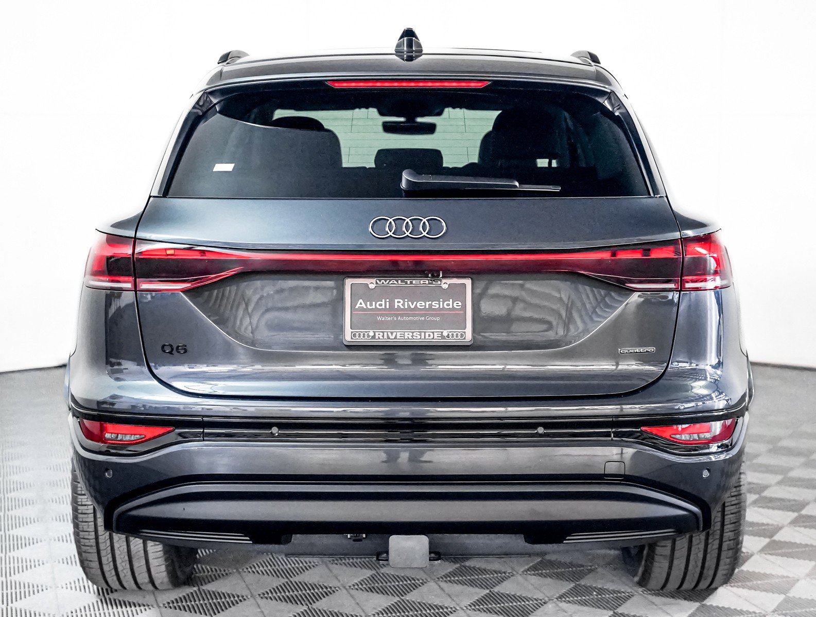 New 2025 Audi Q6 e-tron Premium AWD/4WD image 10