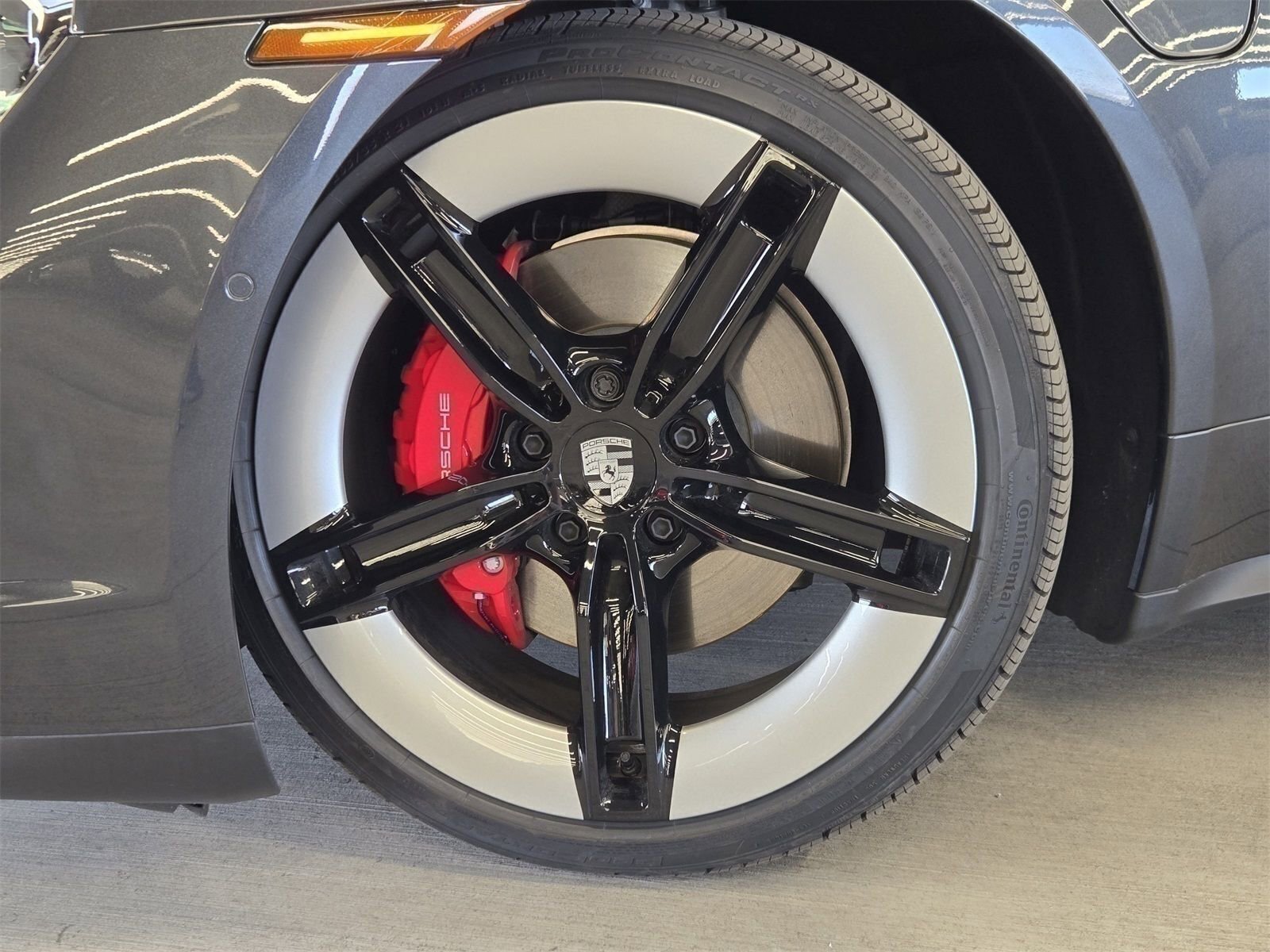 Used 2025 Porsche Taycan 4S image 22