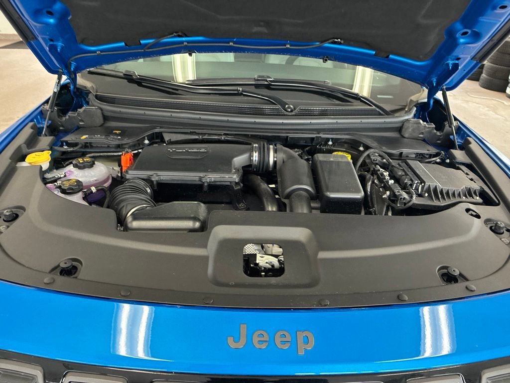 New 2026 Jeep Cherokee Limited AWD/4WD image 25