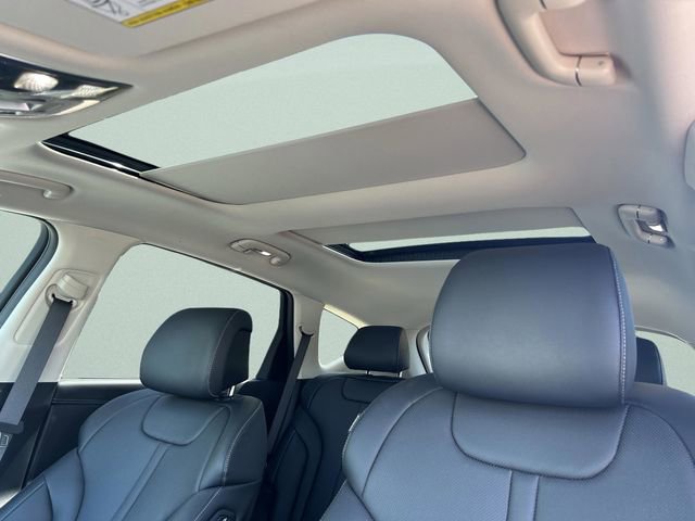 Used 2025 Genesis GV80 2.5T Select image 26