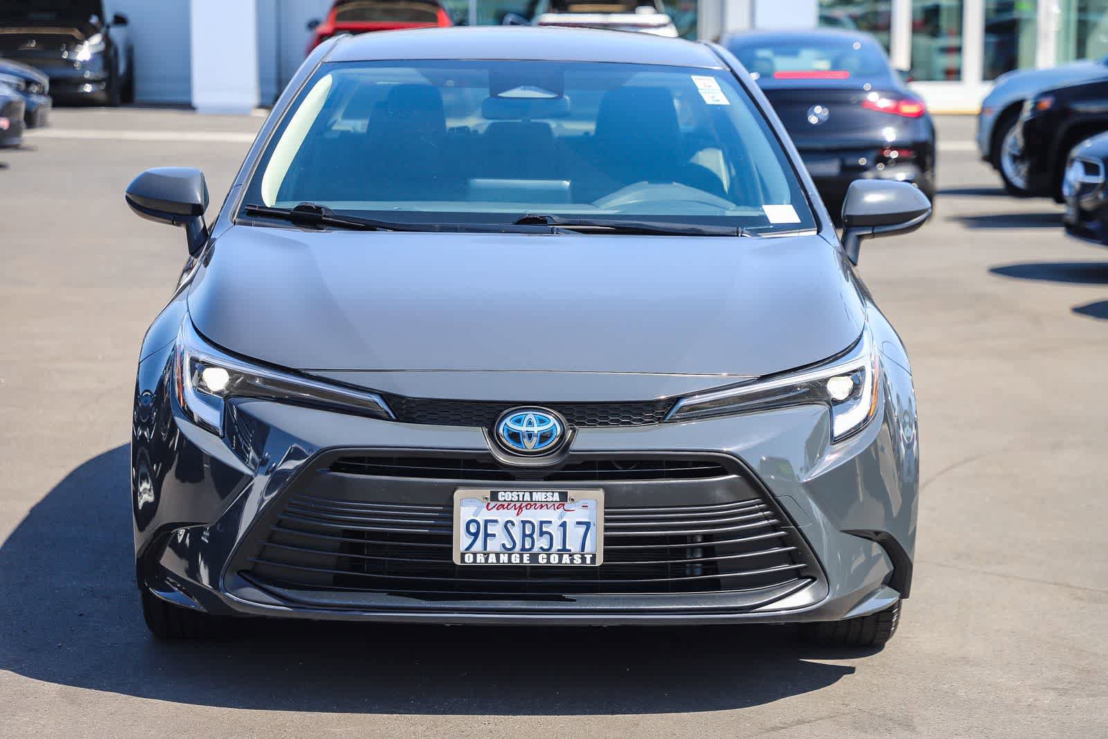 Used 2024 Toyota Corolla LE FWD image 2