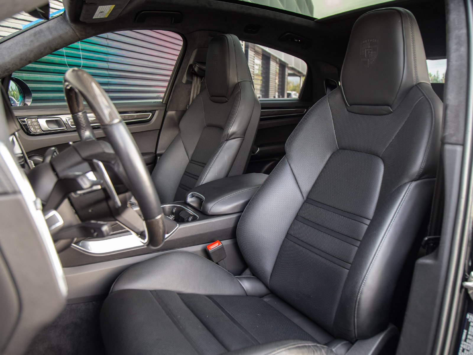 Certified 2023 Porsche Cayenne Turbo AWD/4WD image 8
