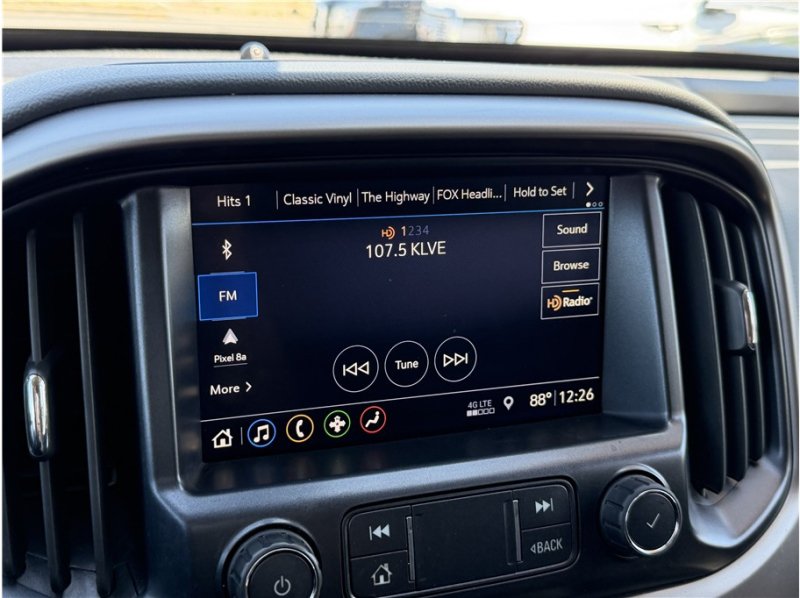 Used 2019 Chevrolet Colorado Z71 AWD/4WD image 41