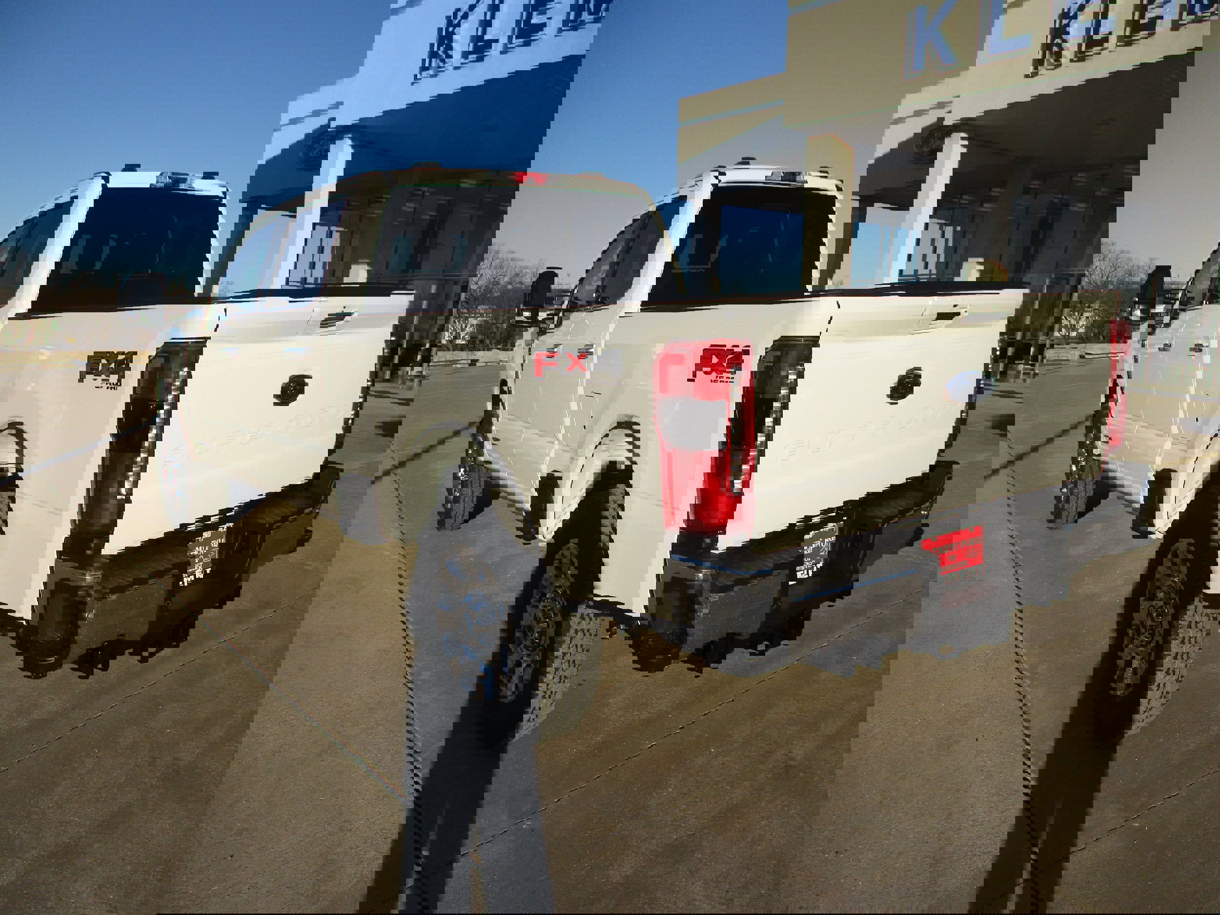 New 2024 Ford F250 Lariat w/ Lariat Ultimate Package image 26