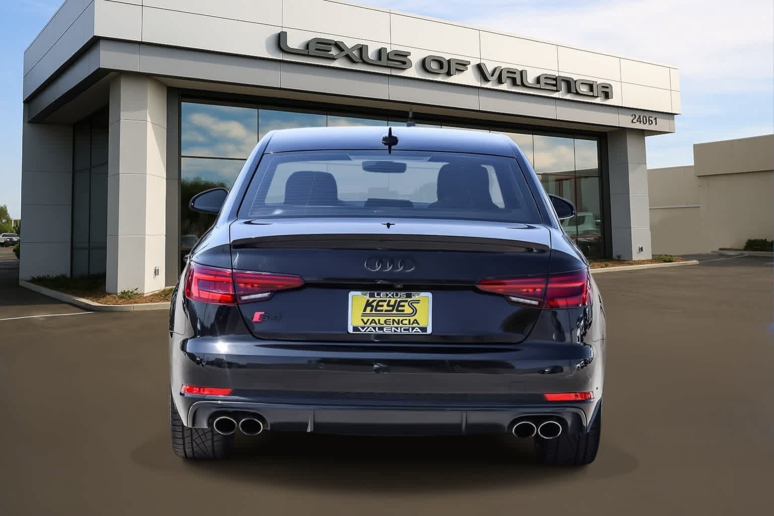 Used 2019 Audi S4 Prestige w/ Prestige Package AWD/4WD image 3