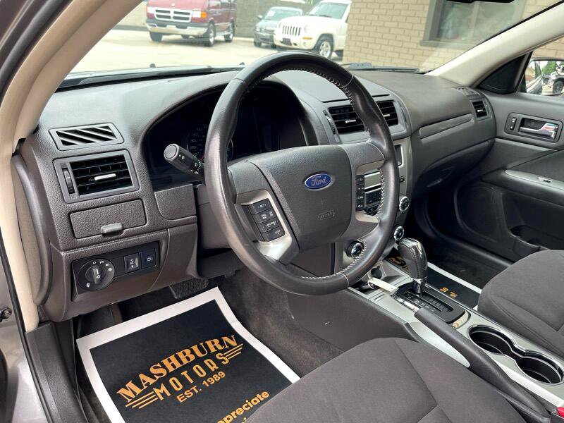 Used 2011 Ford Fusion Hybrid image 27