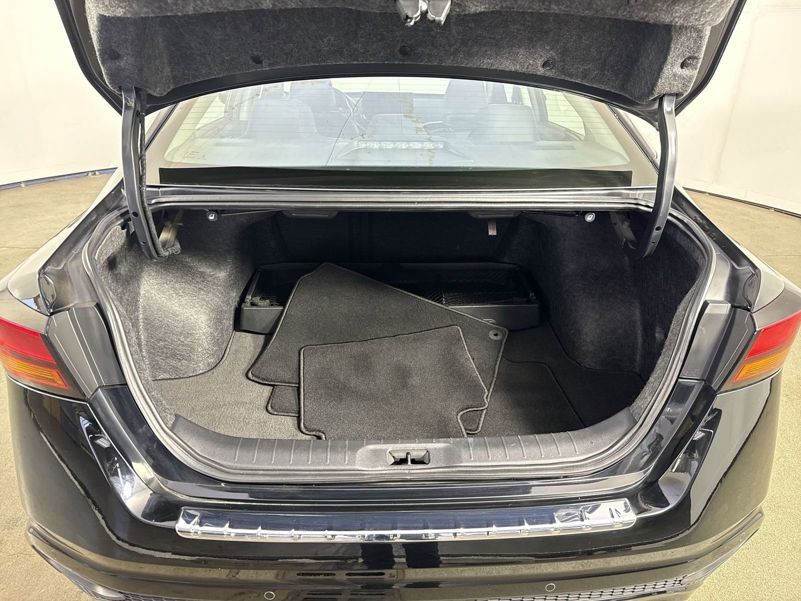 Certified 2023 Nissan Altima 2.5 SL image 35