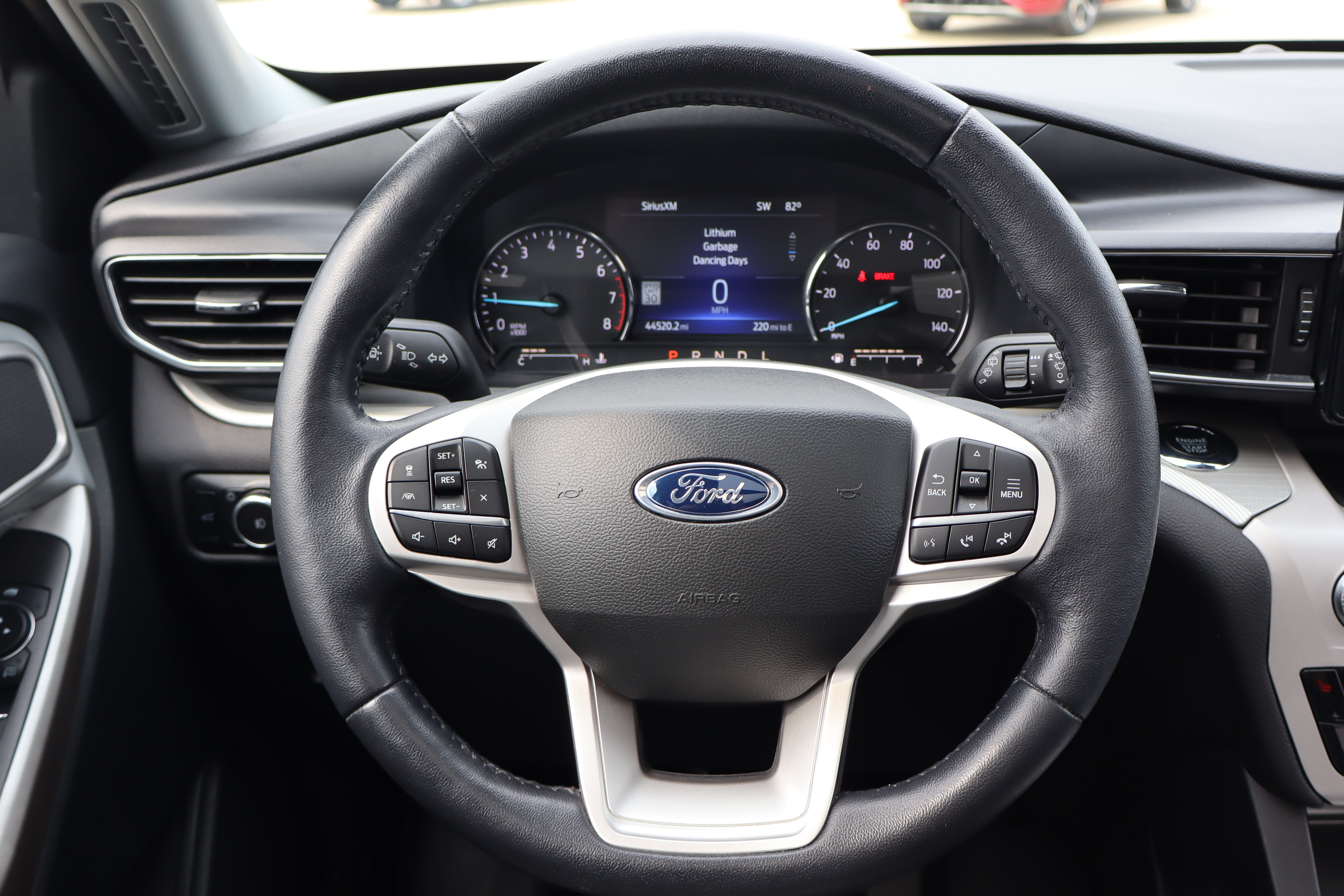 Used 2023 Ford Explorer XLT w/ Equipment Group 202A AWD/4WD image 16