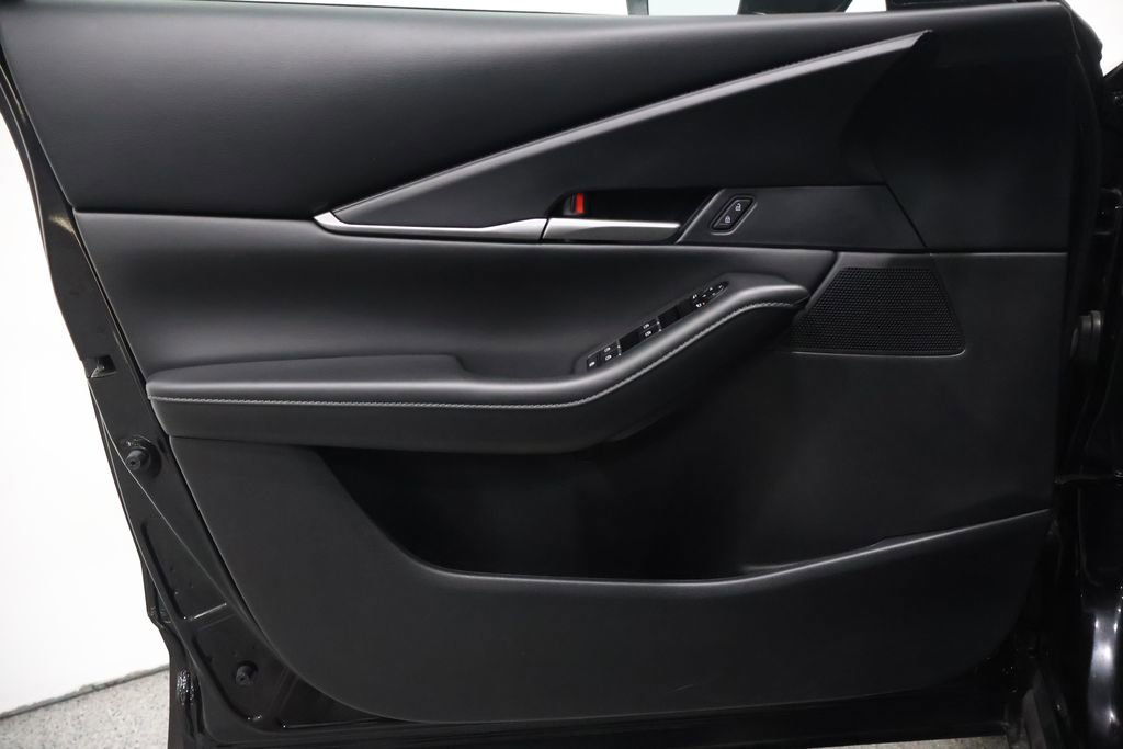 Used 2023 MAZDA CX-30 AWD 2.5 S w/ Select Package image 12