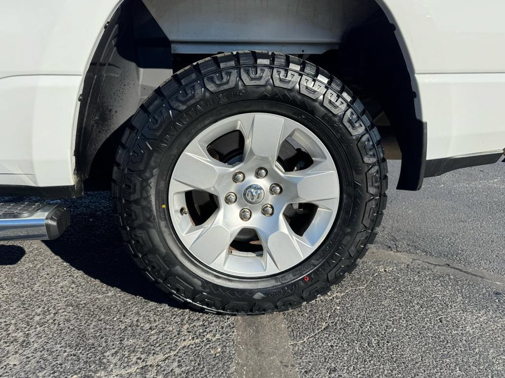 Used 2020 RAM 1500 Big Horn AWD/4WD image 10