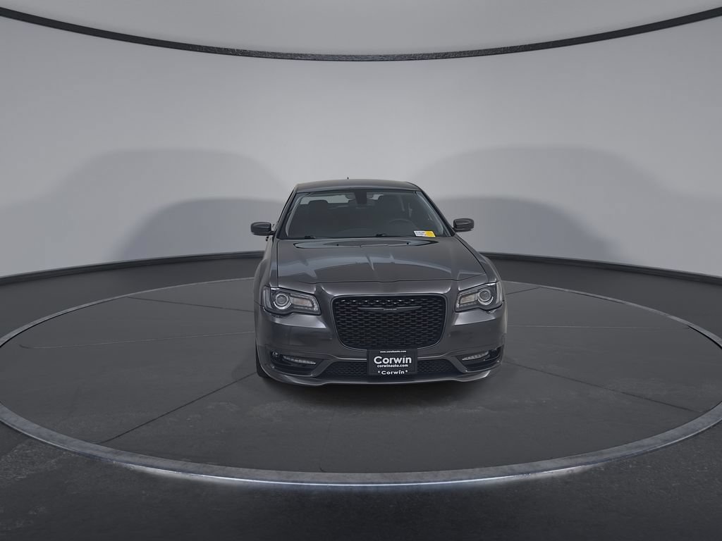 Certified 2023 Chrysler 300 Touring L w/ Comfort Group RWD image 6