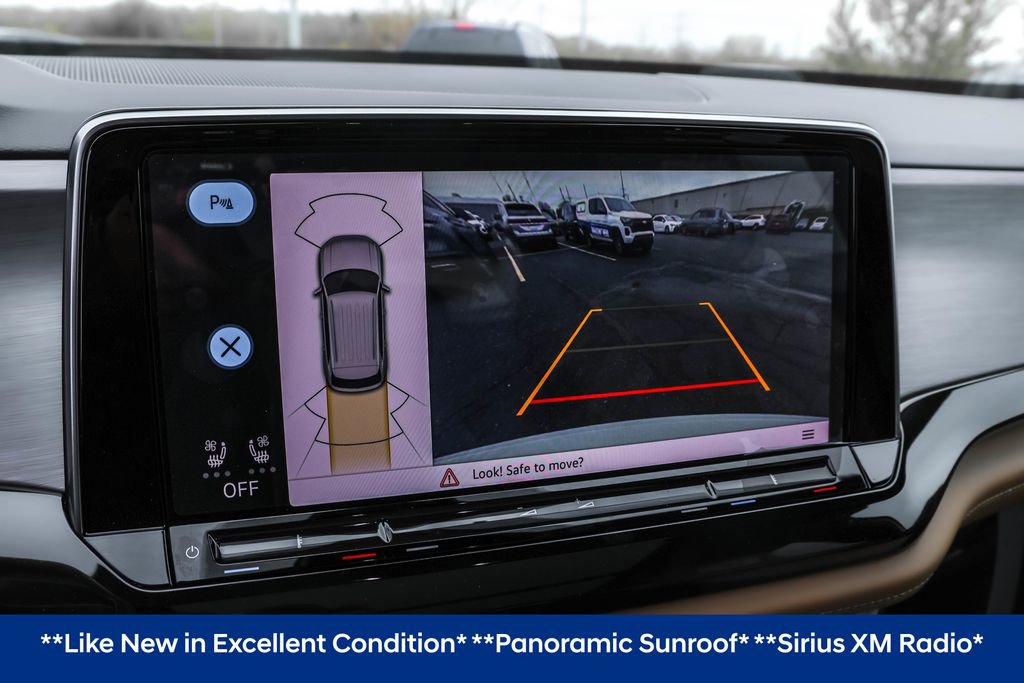 Used 2025 Volkswagen Atlas Cross Sport SE image 7