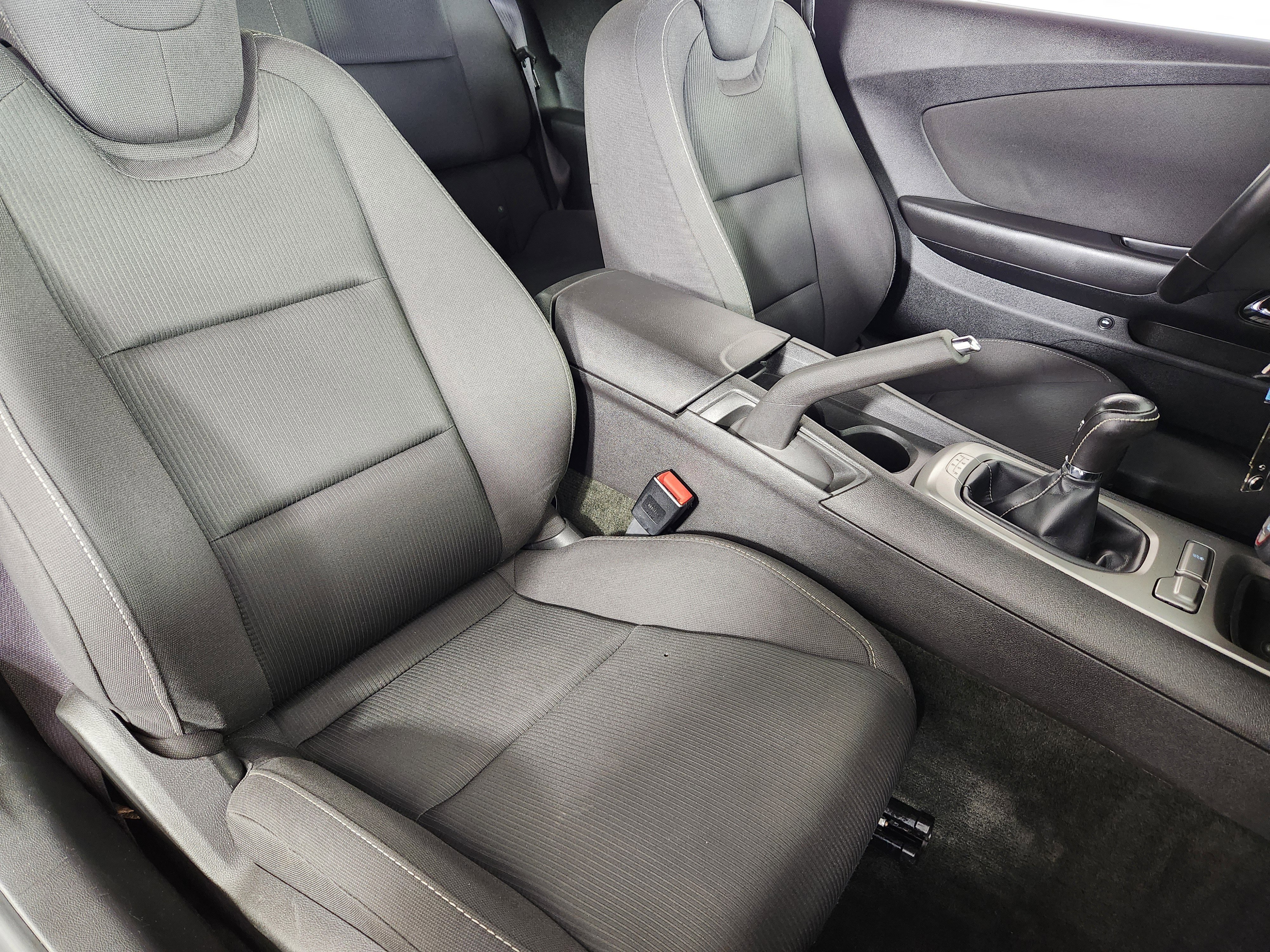 Used 2013 Chevrolet Camaro SS image 11