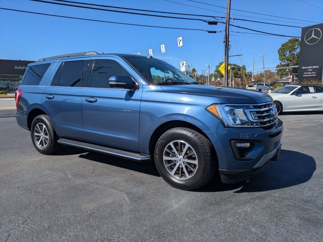 Used 2020 Ford Expedition XLT w/ Equipment Group 202A RWD image 3