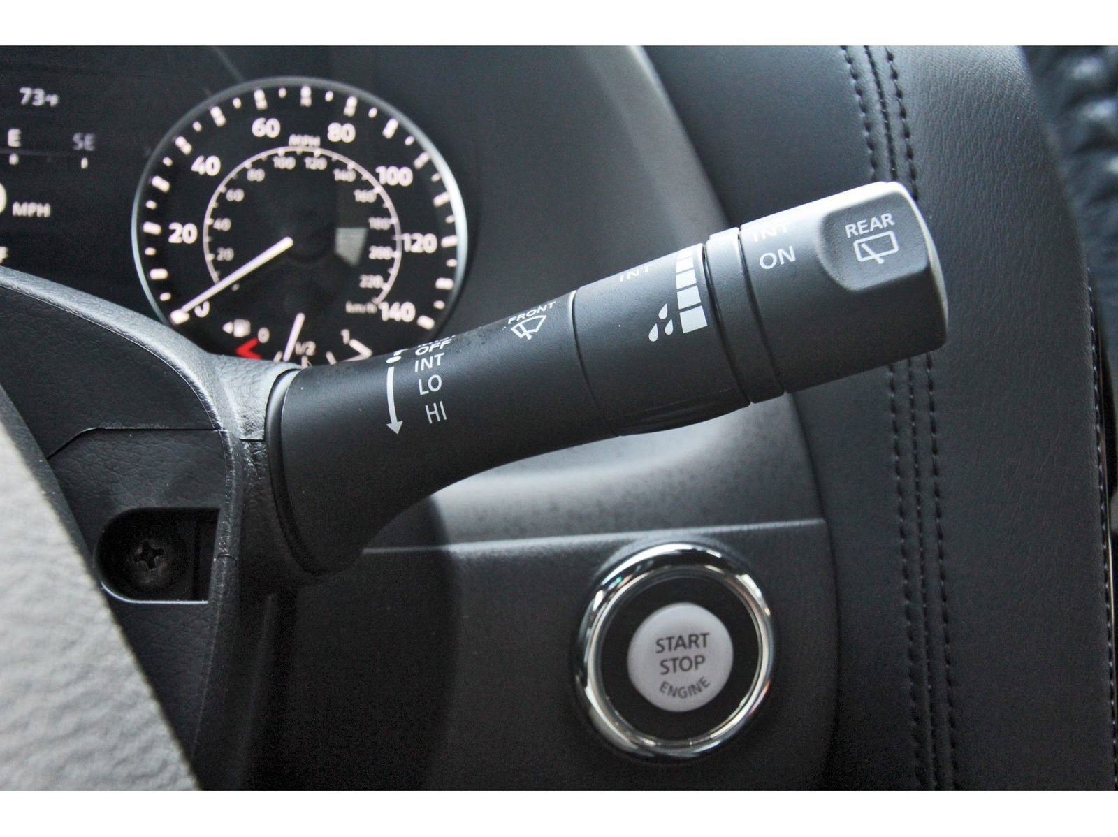 Used 2024 Nissan Armada SL w/ Midnight Edition Package image 22