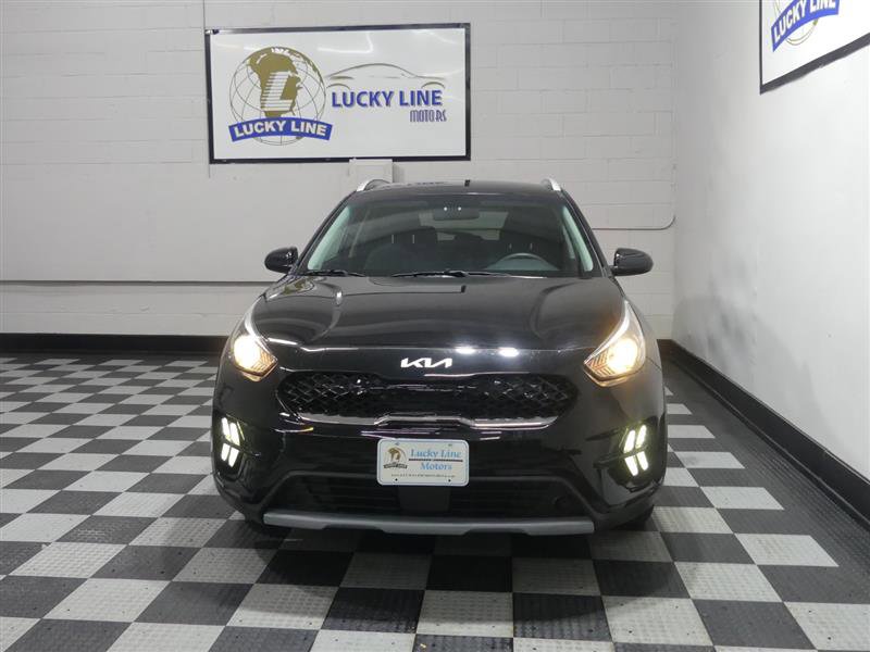 Used 2022 Kia Niro LX FWD image 2