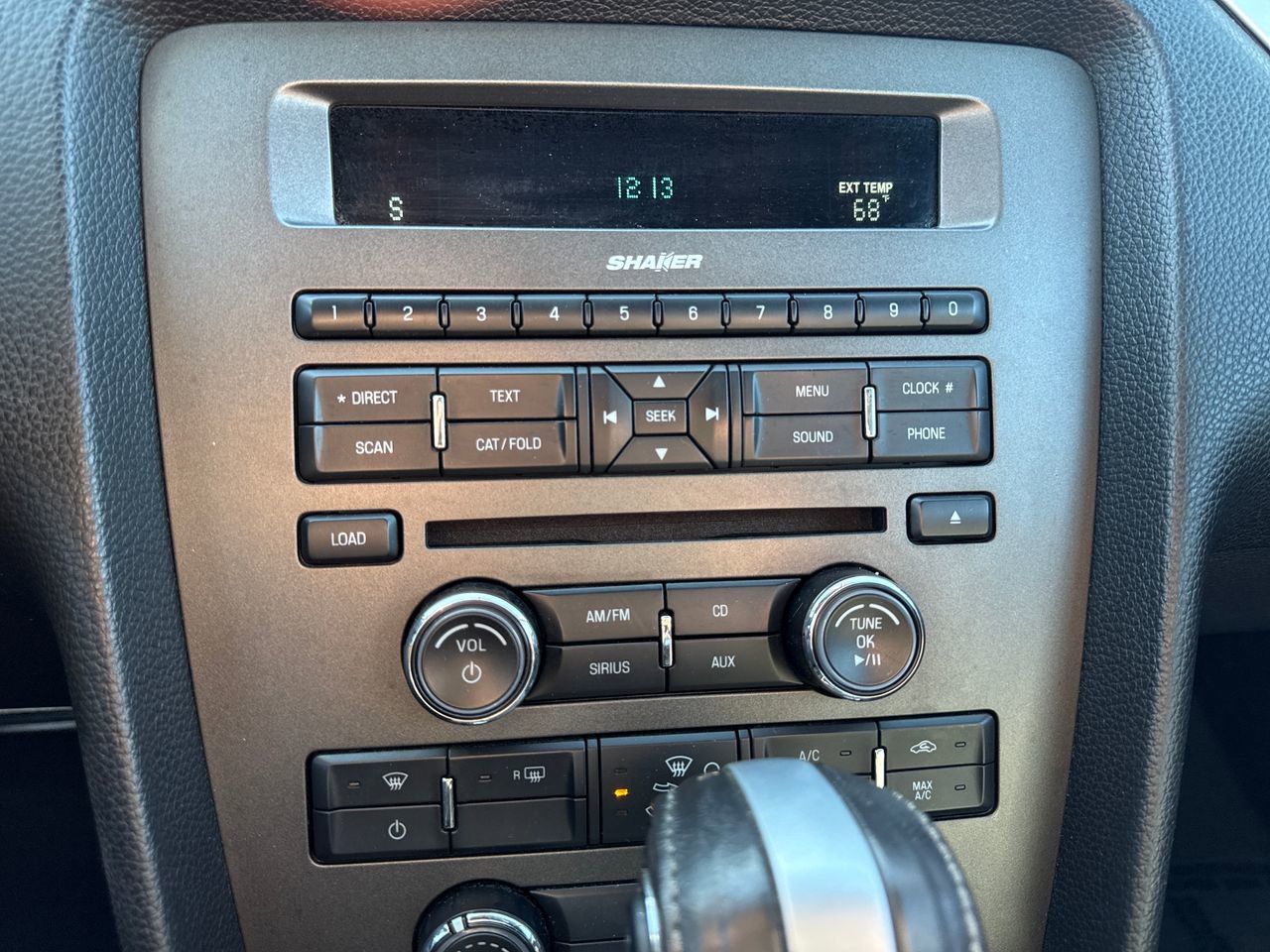 Used 2014 Ford Mustang Premium image 26