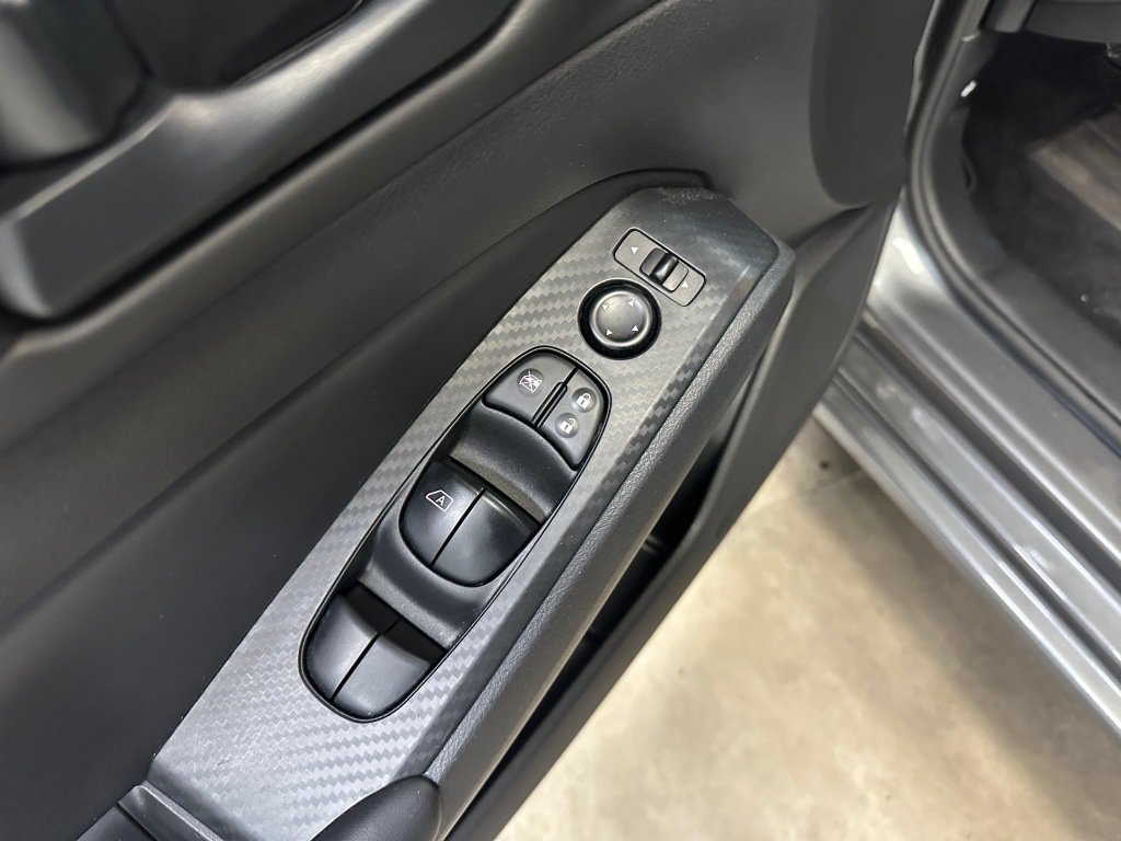 Used 2024 Nissan Altima 2.5 S FWD image 7
