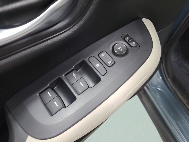 Certified 2024 Honda HR-V LX image 19