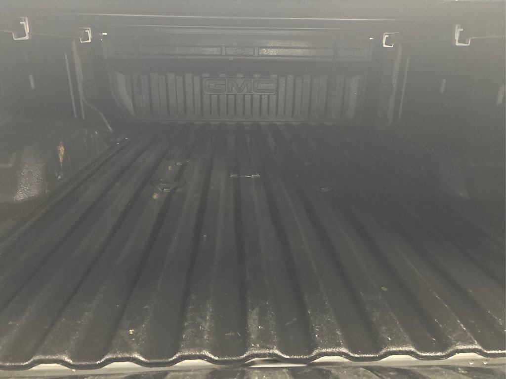 Used 2022 GMC Sierra 3500 SLT w/ SLT Preferred Package image 13