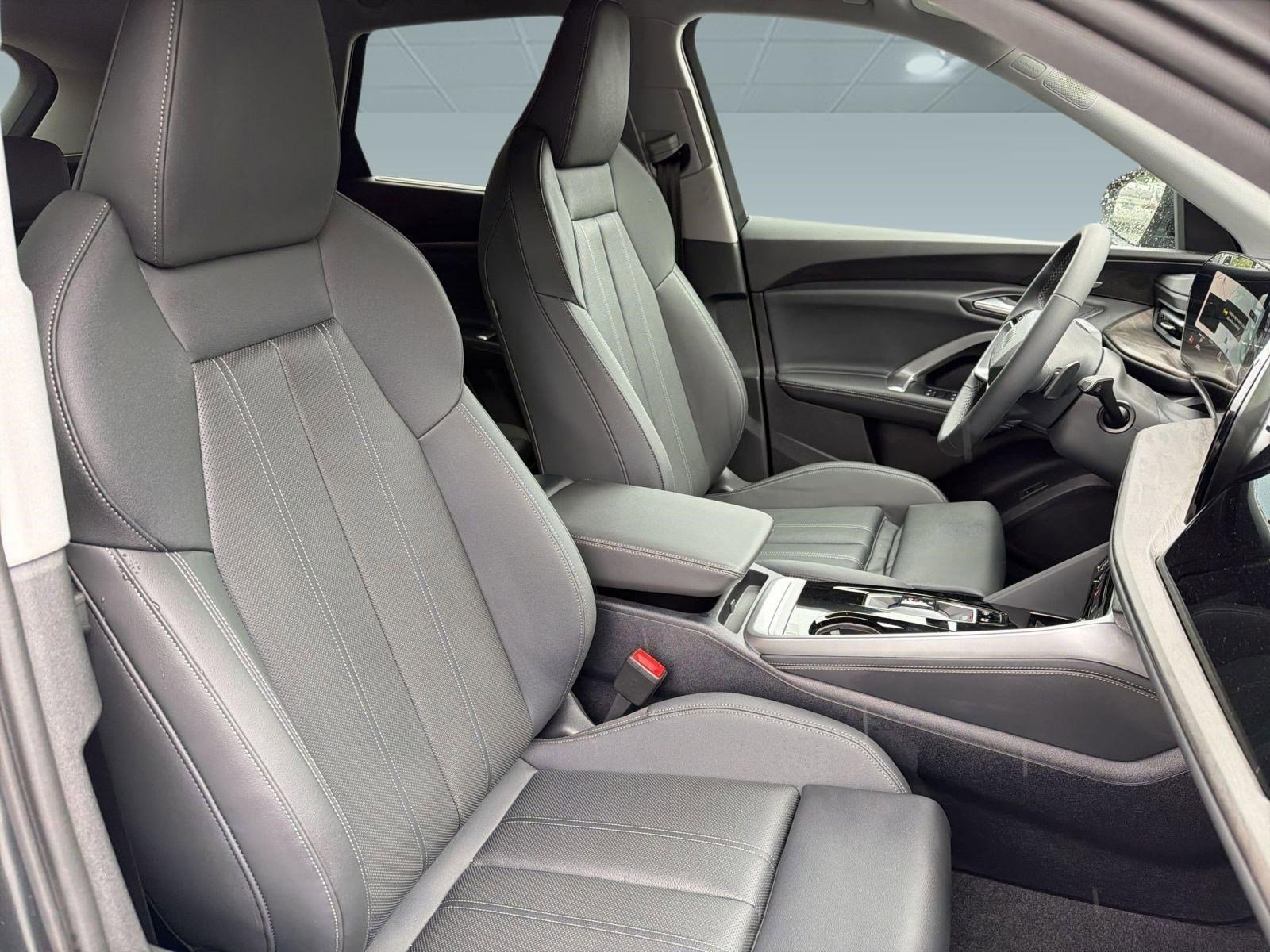 New 2026 Audi Q5 Premium AWD/4WD image 30