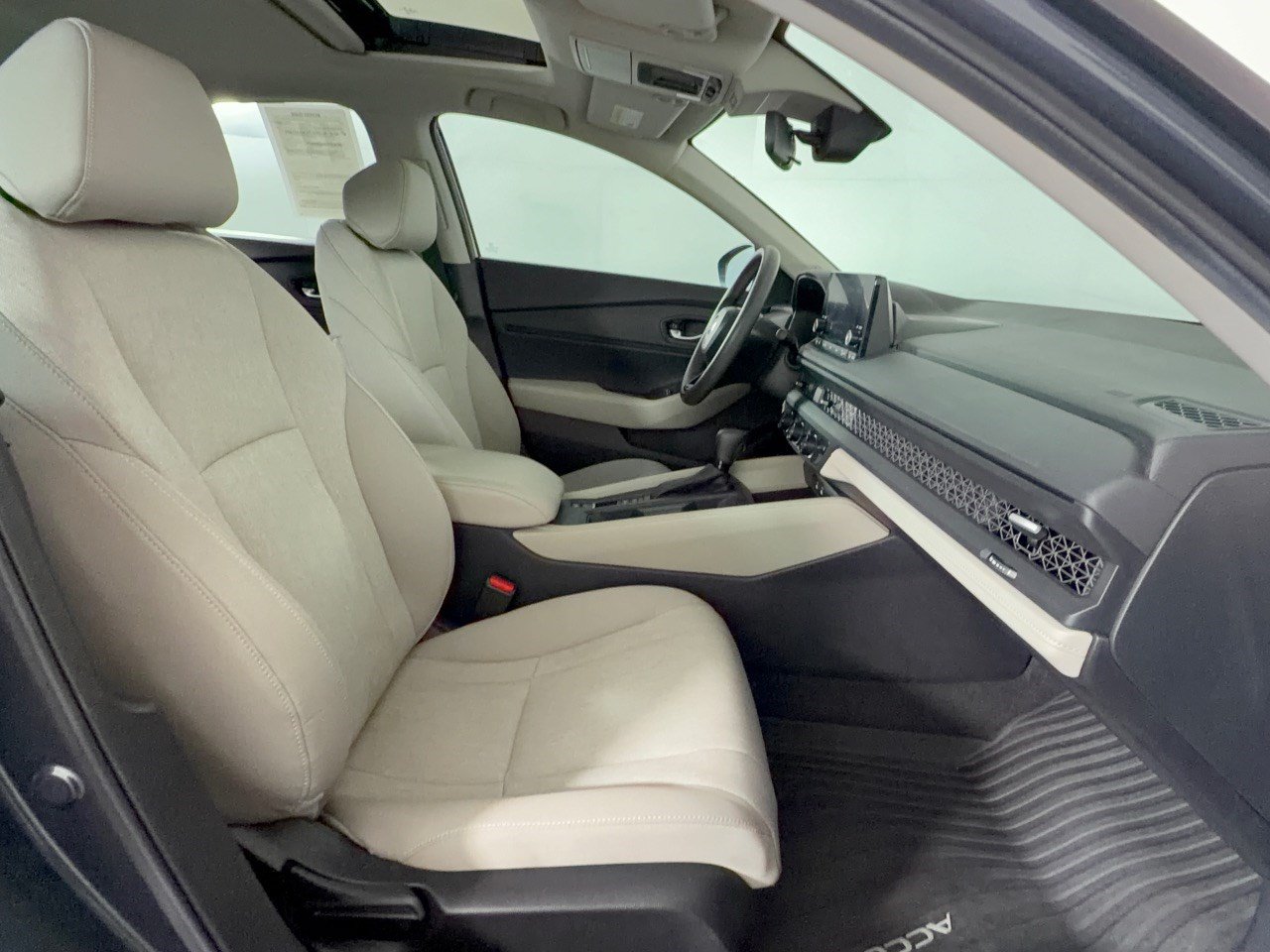 Certified 2024 Honda Accord EX image 30