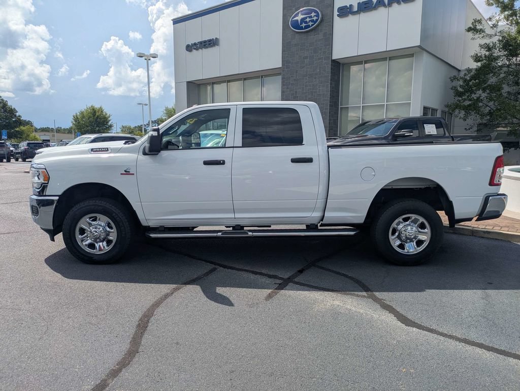 Used 2023 RAM 3500 Tradesman w/ Chrome Appearance Group AWD/4WD image 8