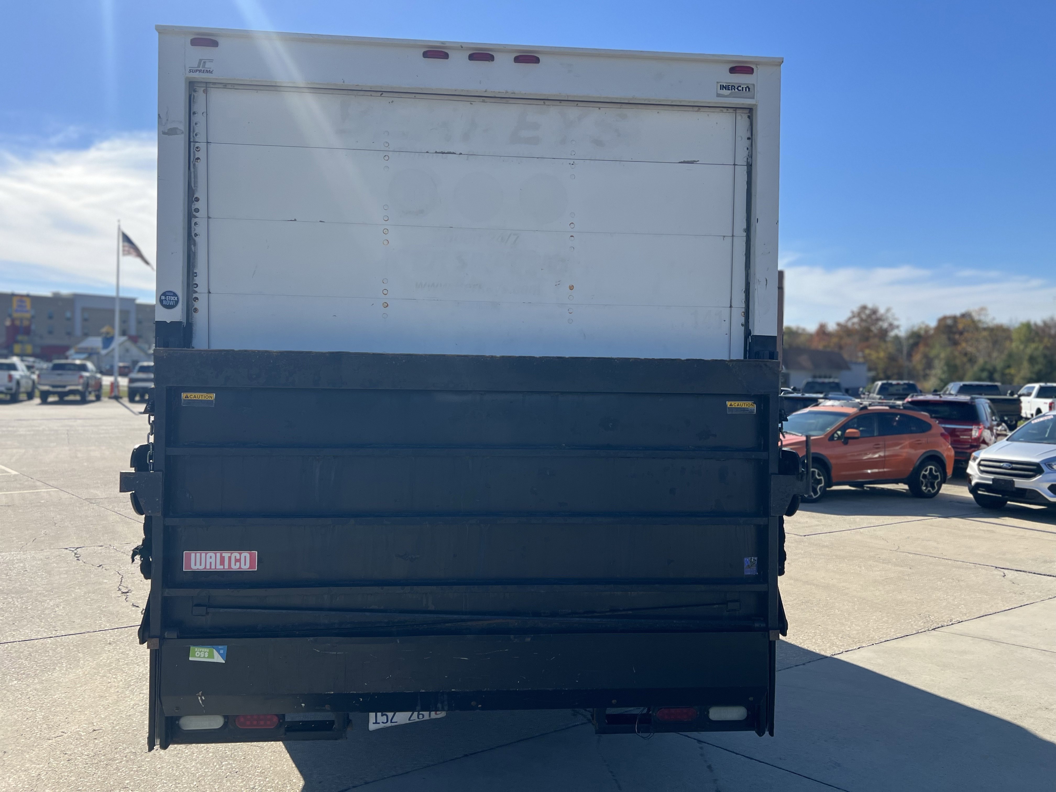 Used 2015 Chevrolet Express 3500 Extended image 6
