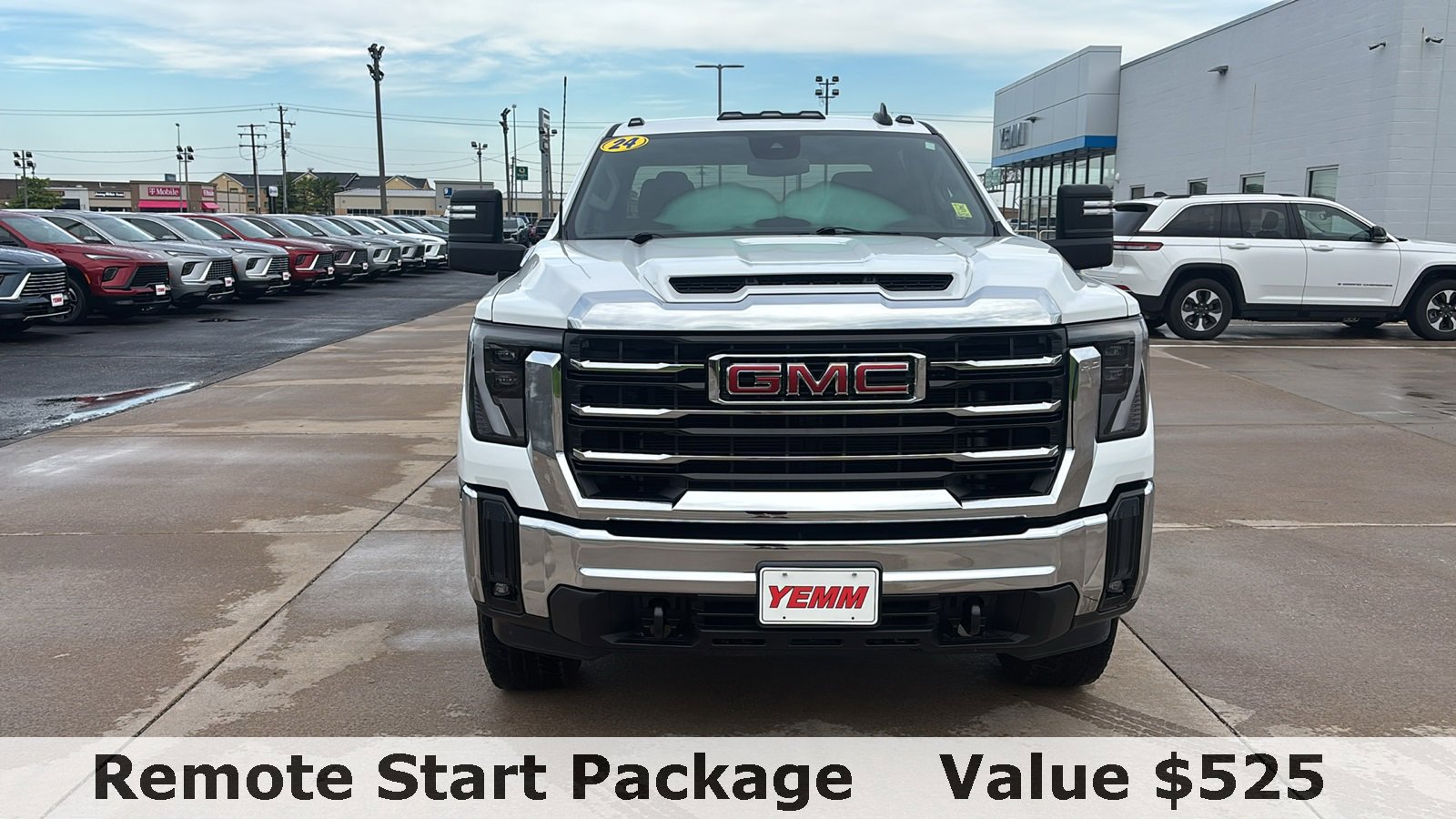 Used 2024 GMC Sierra 3500 SLE w/ SLE Convenience Package image 4