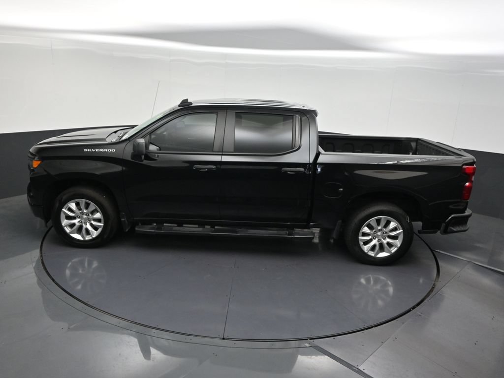 Used 2024 Chevrolet Silverado 1500 Custom RWD image 16