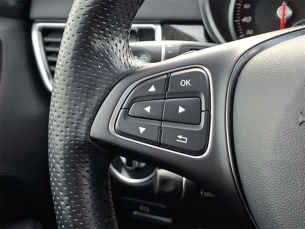 Used 2018 Mercedes-Benz GLE 550e 4MATIC image 23