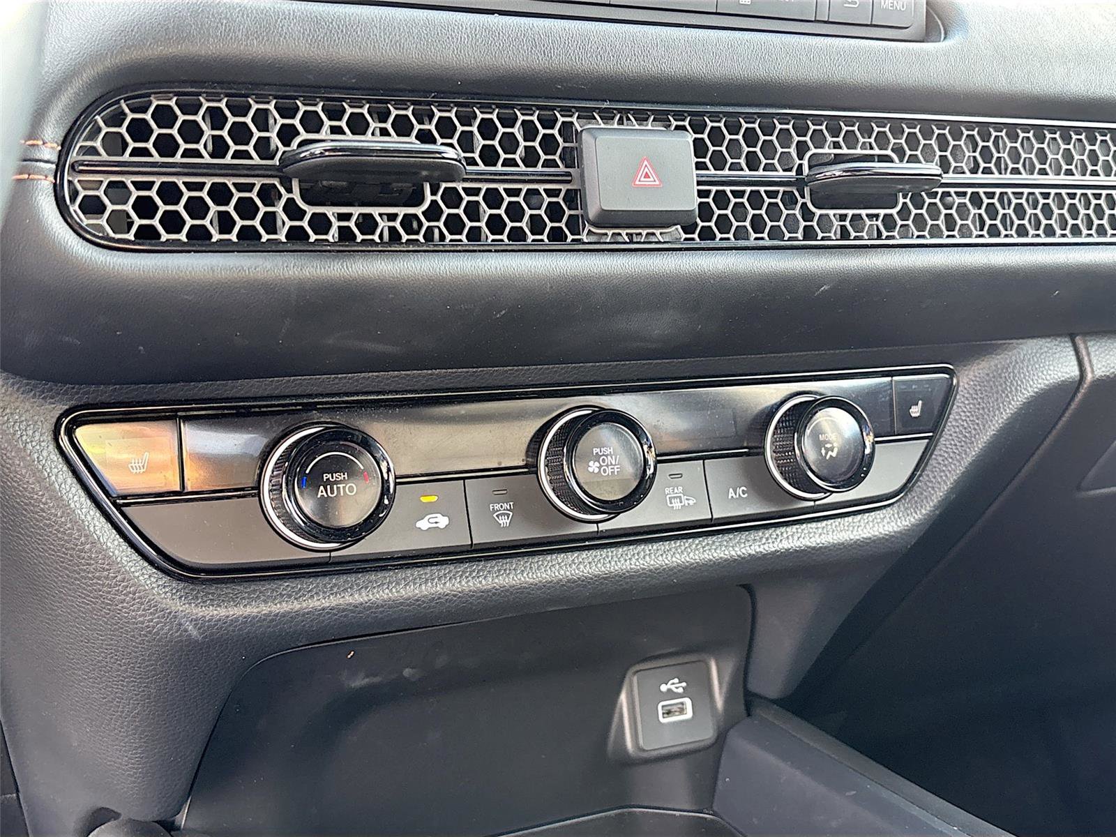 Certified 2023 Honda HR-V Sport image 17