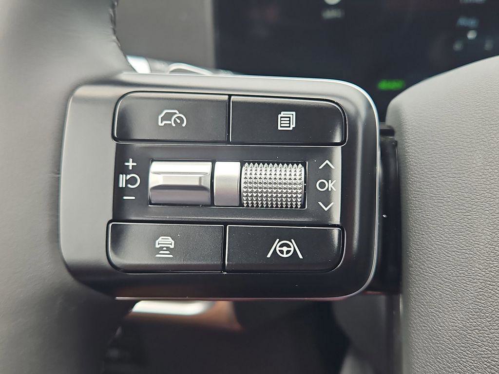 New 2026 Hyundai Ioniq 9 SE AWD/4WD image 13