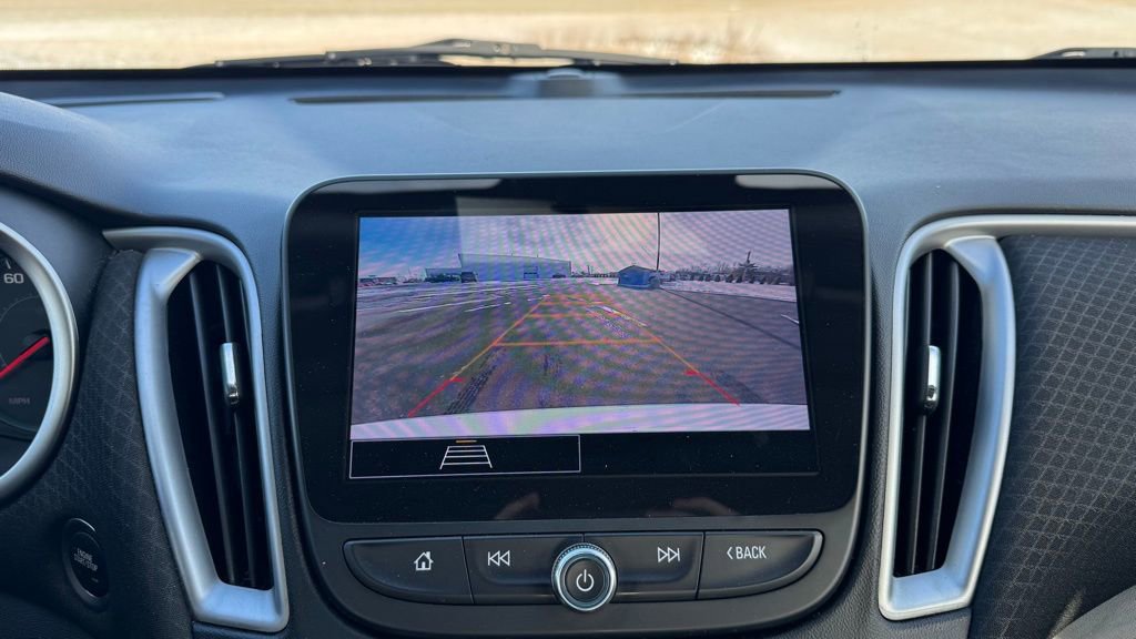 Used 2023 Chevrolet Malibu LT image 27