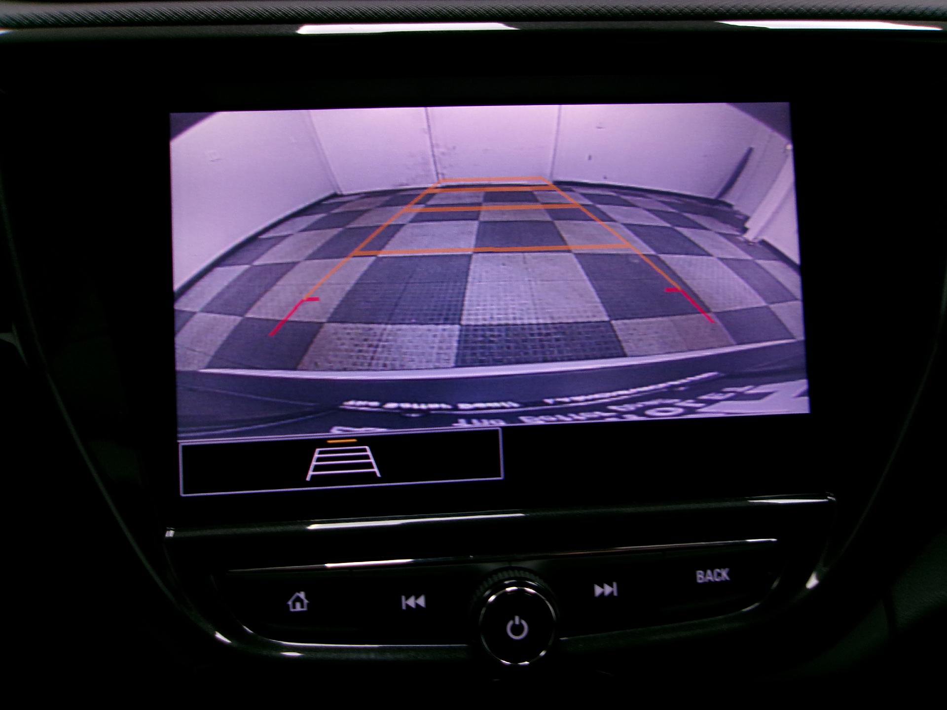 Used 2023 Chevrolet TrailBlazer LT w/ Convenience Package image 5