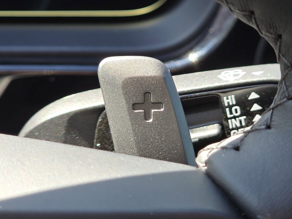 Used 2026 Porsche Cayenne S AWD/4WD image 21