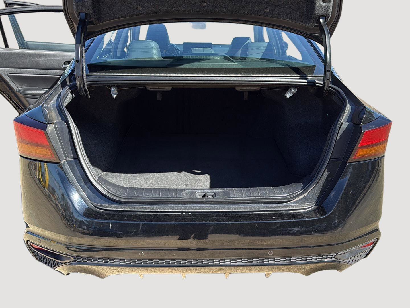 Used 2023 Nissan Altima 2.5 SL image 23