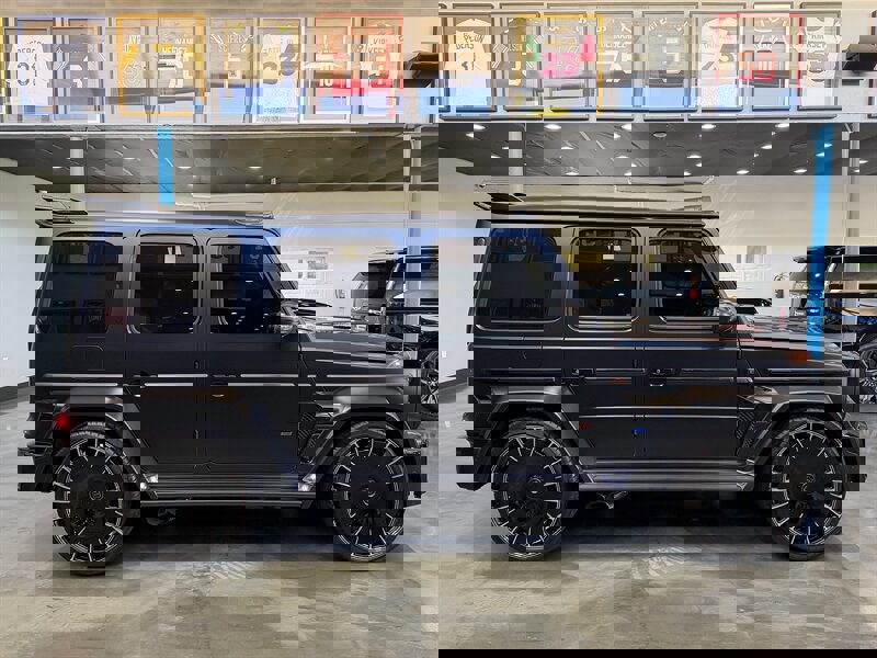 Used 2025 Mercedes-Benz G 63 AMG 4MATIC image 11